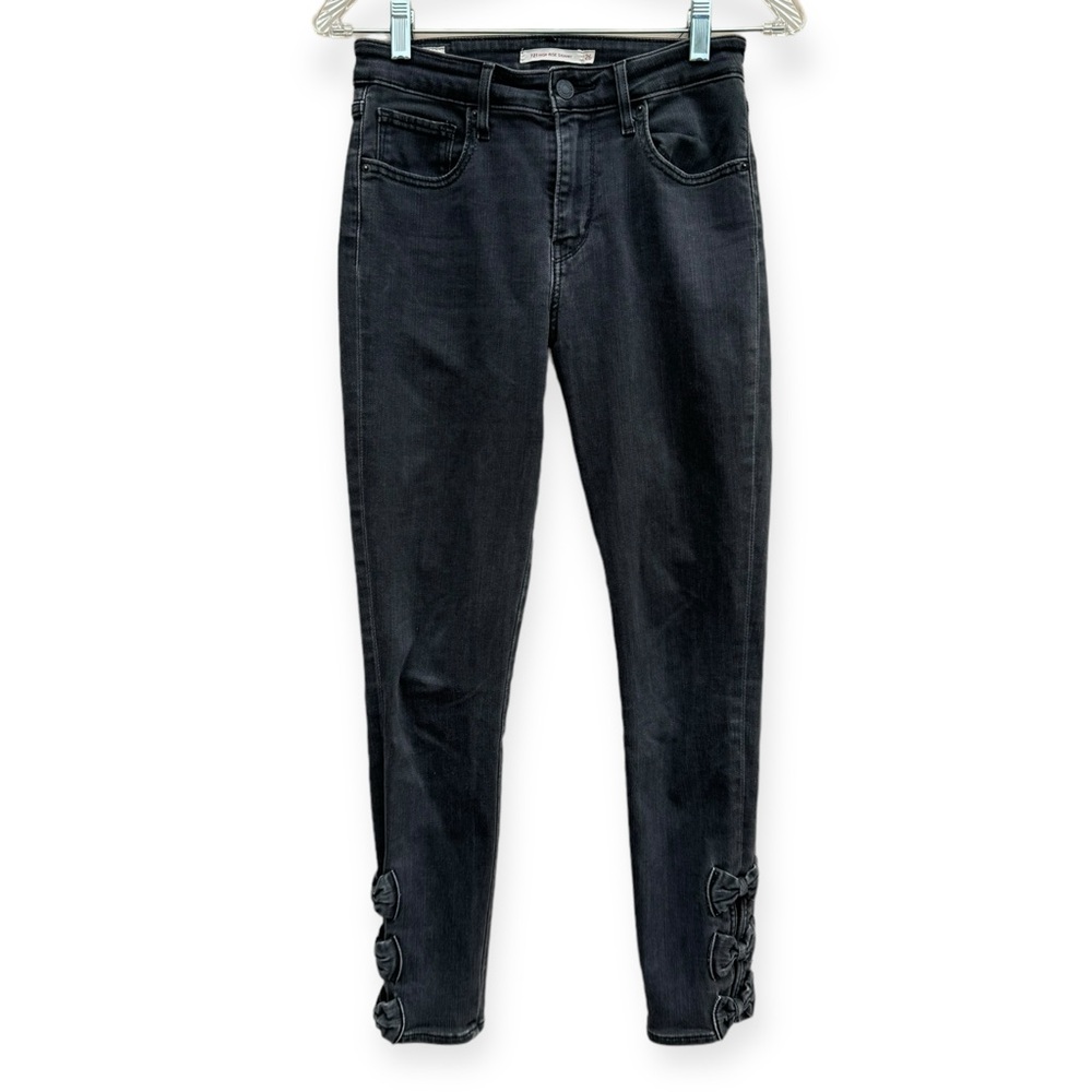 Levi’s 721 High Rise Skinny Jeans Rare Bow Details